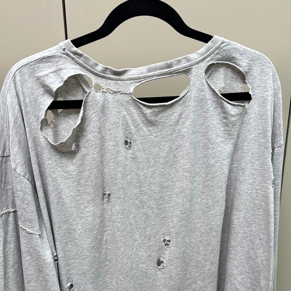 Ben Taveniti LA UNRAVEL PROJECT Distressed Gray Long Sleeve Shirt